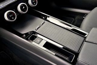 Elektronická ruční brzda: Pohodlí, které se může krutě vymstít