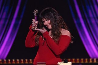 Černý pátek popu. Český slavík jako tříhodinový blok reklam na cokoliv - Seznam Zprávy