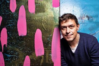 O Pražácích ve Stodolní jsem namaloval obraz, říká malíř Dominik Mareš - Seznam Zprávy