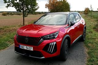 Peugeot 2008 GT: Co dokáže nabídnout nejprodávanější Peugeot v ČR? | Jirka Louthan testuje pro AutoŽivě