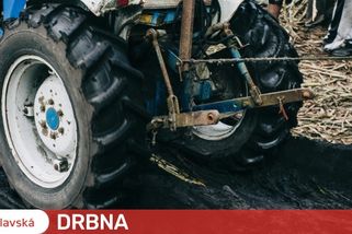 Muži z Vysočiny zatoužili po traktoru a autu z ciziny. Stali se ale obětí podvodníků a přišli o spoustu peněz