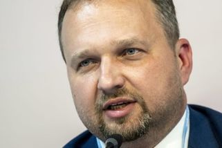 O střelbě Jurečka věděl dřív, než říká, tvrdí podřízený. O čem dalším ministr lže, ptá se politolog