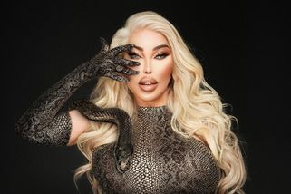 Jessica Alves ukázala obří silikony. Vypadly jí z maličkých plavek, když běžela po pláži – eXtra.cz