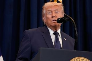 Trump spadl do vlastní pasti. Jeho metody selhaly, z války už jen tak nevycouvá, vysvětluje analýza