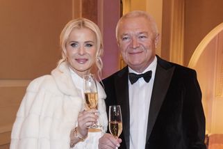 Nekončící ploužák Jaroslava Faltýnka a jeho múzy na Českém plese: Nemohli se od sebe odtrhnout!