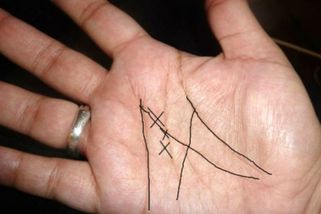 Pravý význam písmena M na dlani: Pokud ho na ní máte, patříte mezi výjimečné lidi. Vyjadřuje totiž, že...