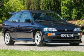 Jezdil s ním sám Jeremy Clarkson a vychvaloval jej do nebes, nyní je prototyp Fordu Escort RS na prodej - Garáž.cz