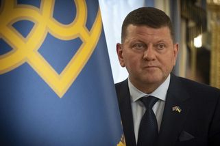 Ukrajina nemůže doufat v zázrak a obnovit se v hranicích z roku 2022, spasit ji má val z dronů - Novinky