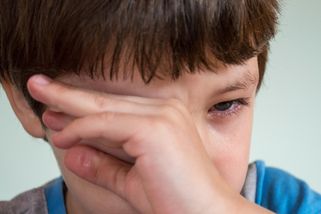 155 kilo vážící pěstounka potrestala chlapce (†10), protože zlobil: Usmrtila ho vlastním tělem!