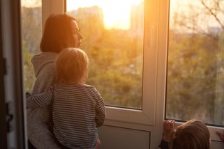 Máme dvě malé děti a čekáme třetí. Manžel od nás odešel! Chce víc svobody, budeme prý kamarádi - Proženy.cz