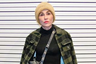 Vlasy skoro dohola a zcela průsvitné triko bez podprsenky. Kaira Hrachovcová se toho nebojí. Jste famózní, ozývá se - Super.cz