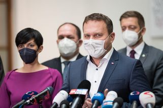 Jurečka: Posíláme Putinovi miliardy eur za plyn tý...