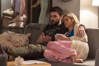 Gratulujeme scenáristovi Jedné rodiny, větší paskvil už nevymyslí. Olga s amnézií je topovka - Médium.cz