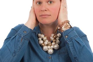 Při procházení kolem školy se vaše uši nestačí divit - Médium.cz