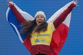 Velký návrat ženy s knírkem. Eva Adamczyková je mistryní světa - Seznam Zprávy