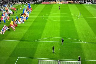 Trenér Sparty vytahuje hráče do sestavy jako „králíky z klobouku“. Jeho strategii chápe asi málokdo - Médium.cz