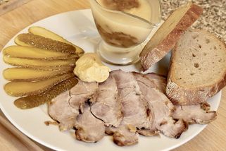 Studená krkovice na chleba. Recept na úžasnou chuťovku | Jednoduché vaření bez breptů