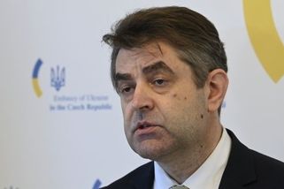 Perebyjnis: Dejte Ukrajině všechny potřebné zbraně, nebo budou bojovat i vaši občané - Novinky