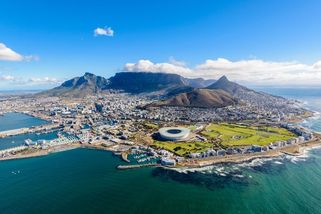 Cash Only: Jak dlouho trvá rozvrátit stát? - Seznam Zprávy