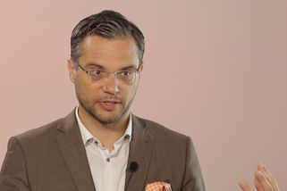 Polčák: Babiš má na rukou krev, vláda covid zneužila. Bylo to jako totalita, válcovali naše práva | Prostor X