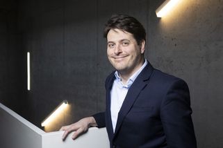 Od Babiše je to laciné gesto, říká právník k návrhu zmrazit platy politiků - Seznam Zprávy