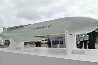 Britové umožní Ukrajině užívat střely Storm Shadow proti Rusku - Novinky