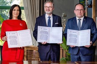 Česká republika je na vzestupu. Daří se nám, hlásá Fiala - fintag.cz