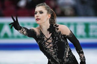 Konec jedné éry. Česká krasobruslařka se emotivně rozloučí před zaplněnou halou - Sport.cz