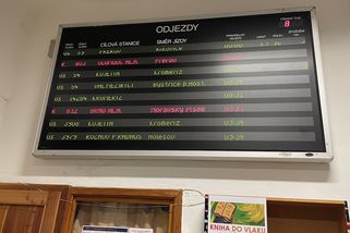 Šílené české dráhy v akci na vlastní kůži: Dva ujeté vlaky