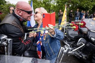 Obrazem: Noční vlci se sjeli na Olšany - Seznam Zprávy