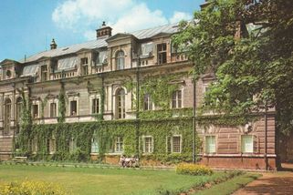 Rus prodává český zámek. Jeho chování k sousedům se stalo námětem pro film - Seznam Zprávy