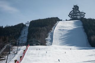 Chcípl by tu pes, miliardy to změnily. Lidi rozdělil další růst horské obce - Seznam Zprávy