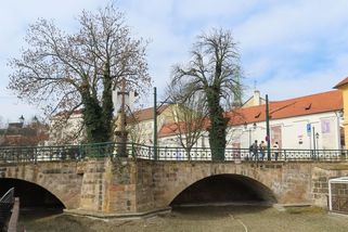 Víte, kolik je a bylo mostů s názvem Pražský v Plzni? - Médium.cz