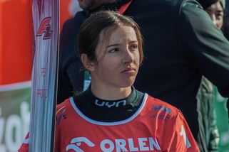 Vážné zranění mladičké snowboardistky. Ve Špindlerově Mlýně ji smetl lyžař, měl být opilý - Sport.cz