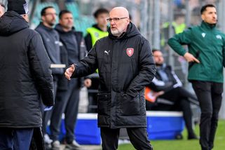 Bílek soptil při dotazu na zahozenou penaltu: Laxní přístup! Naprosté podcenění situace - Sport.cz