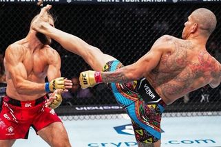 Pereirovo ukončení Procházky bylo navrženo na KO roku. Má velkou šanci vyhrát, myslí si Cormier