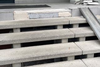 Rekonstrukce za všechny peníze. Nenechte se podvést výborem SVJ - Médium.cz