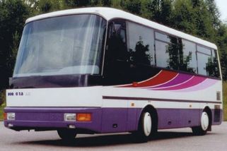 Český autobus, to není jen Karosa. SOR našel díru na trhu a busy staví už 34 let. Díky Karose vlastně ale tak trochu vznikl - Garáž.cz