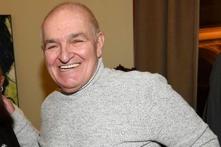 Objevitel Ivety Bartošové musí vyžít ze směšného důchodu. Lékaři Tomášovi Gottliebovi zakázali pracovat - OnlyU