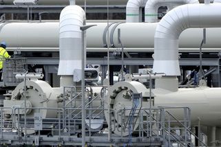 Bloomberg: Už čtyři evropští odběratelé platí za plyn v rublech - Novinky