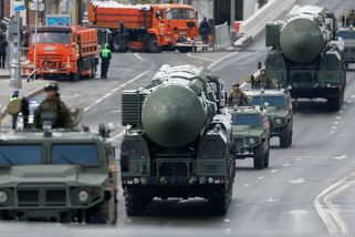 Na Ukrajinu letěl Ruběž. Rusko poprvé odpálilo mezikontinentální balistickou raketu - Novinky