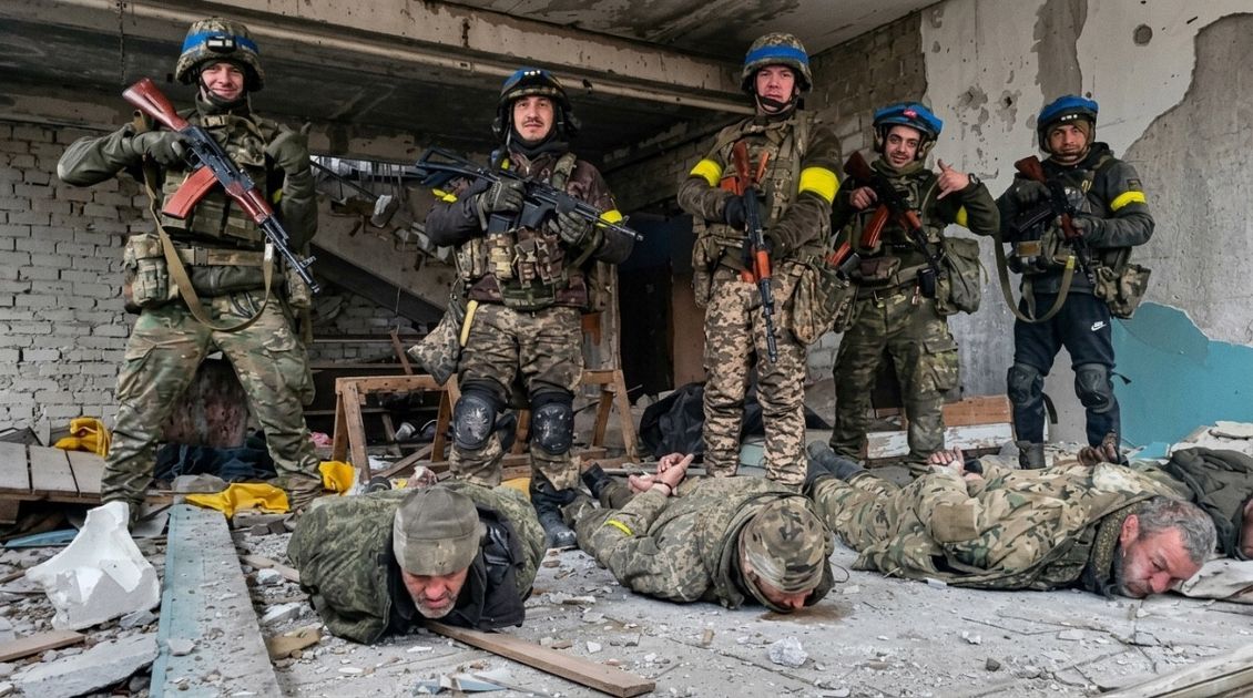 Propagandistická akce se zhroutila: Rusové přijeli pro záběry vítězství, místo toho padli do zajetí