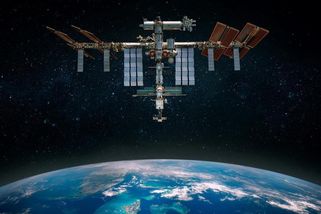 Tajemná věc s chapadly ve vesmíru: Astronaut sdílel fotku, ze které mrazí. Už víme, co to je