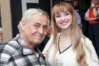 Dcera herce Žáka je krásná, září v seriálech a lásku už netají. S tatínkem to ale nevypadá dobře - Médium.cz