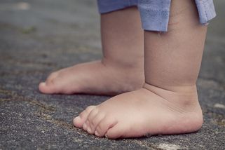 „Máte obézní dítě “, vykřikla jedna matka na druhou. A to říkat neměla - Médium.cz