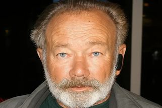 Rudolf Hrušínský ml.: V seriálu Ulice slaví dvacet let, v soukromí žije dvojí život - Médium.cz