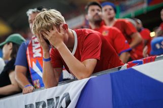 Vedení Českých drah si udělalo výlet na fotbal. Kdo to platil, ředitel zamlčuje - Seznam Zprávy