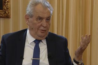 Věřit Rusku bylo naivní, zní z Hradu. Zeman se cítí podvedený - Novinky