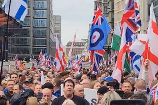 Londýnem prochází masivní protesty „patriotů“. Proti nim demonstrují lidé „proti rasismu“ - Echo24.cz