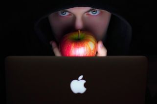 Teroristé z Íránu šokují Ameriku. Útočit chtějí i na Apple, Teslu nebo Nvidii